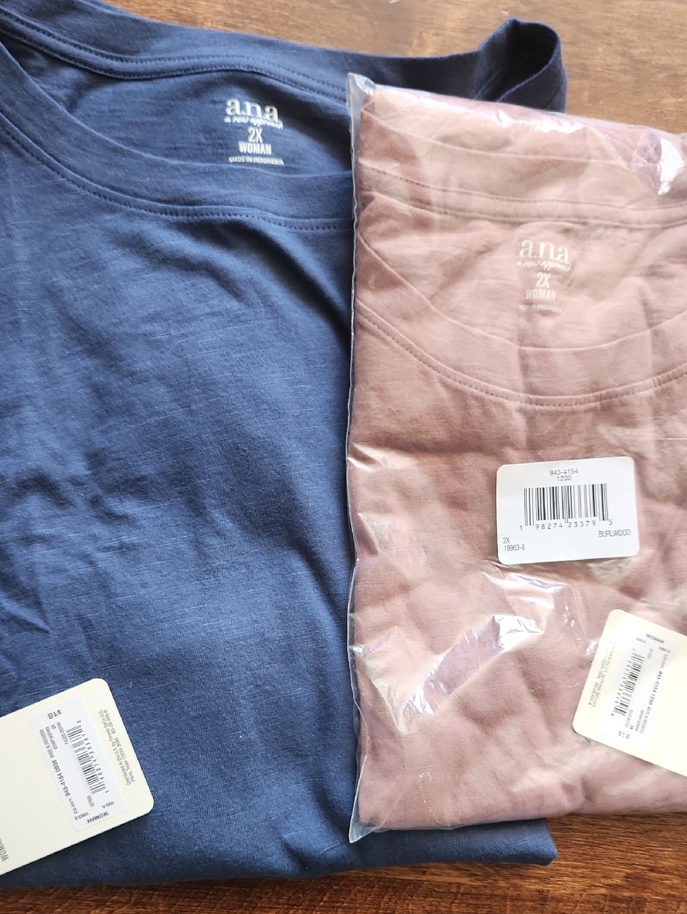 A.N.A. 2 Pack Faded Denim & Burlwood Short-Sleeve Crewneck Tee Shirts NWT